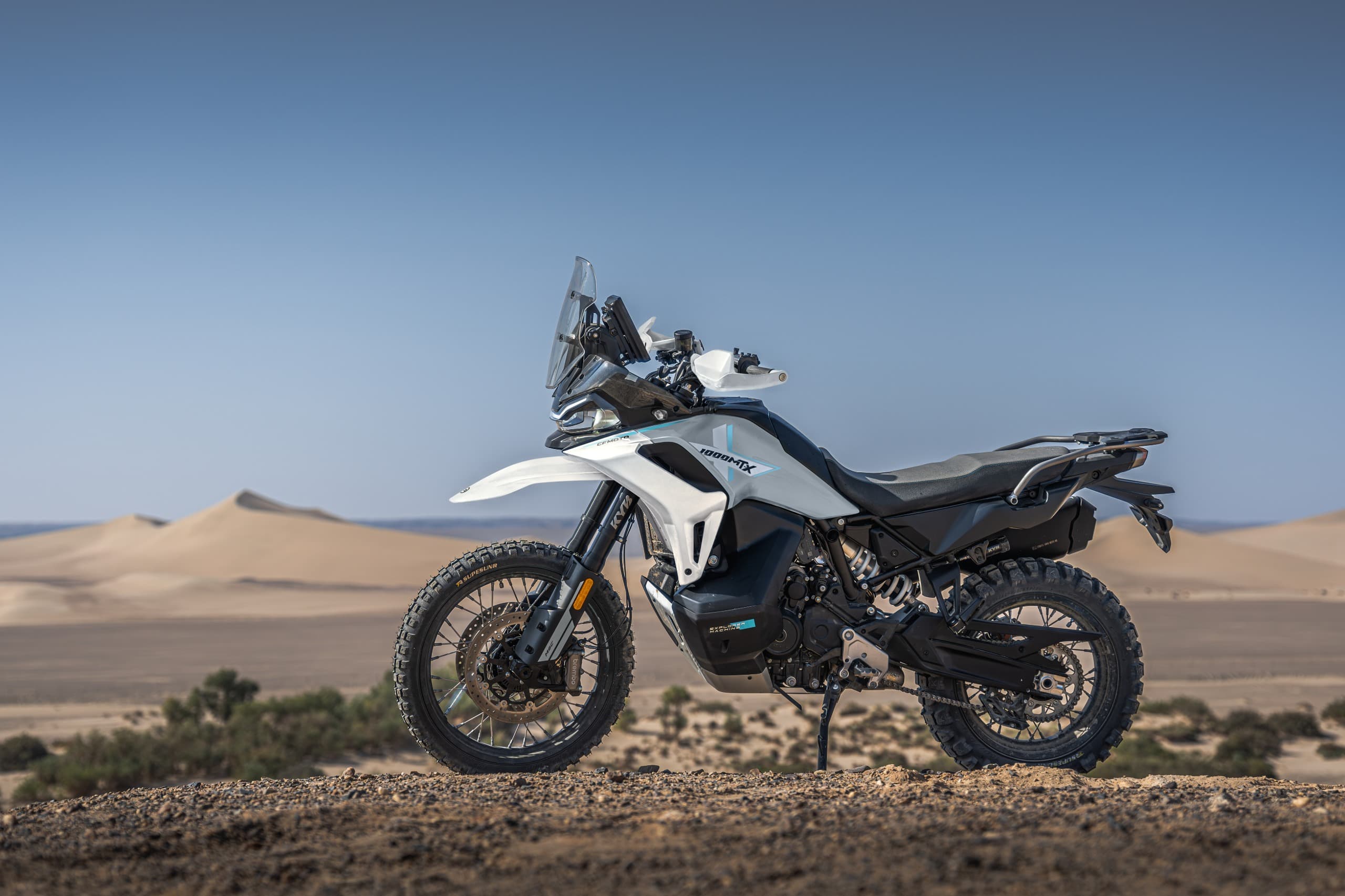 CFMOTO 1000MT-X sand dunes