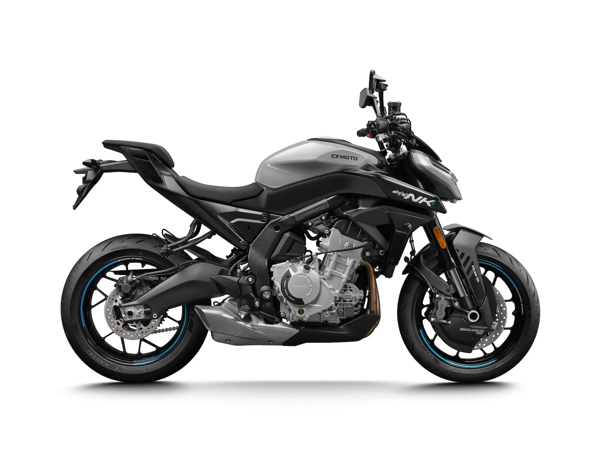 CFMOTO 675NK Tundra Grey right profile