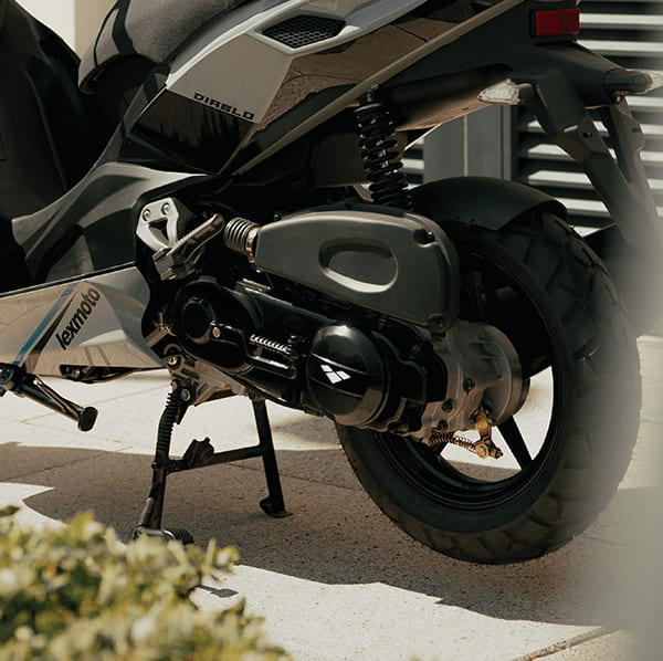 Diablo 50 rear engine and CVT cover close-up detail