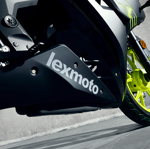 LXS 125 lower fairing with Lexmoto branding